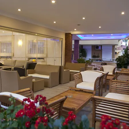 Remi Hotel-3